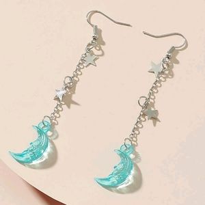 dangle earrings